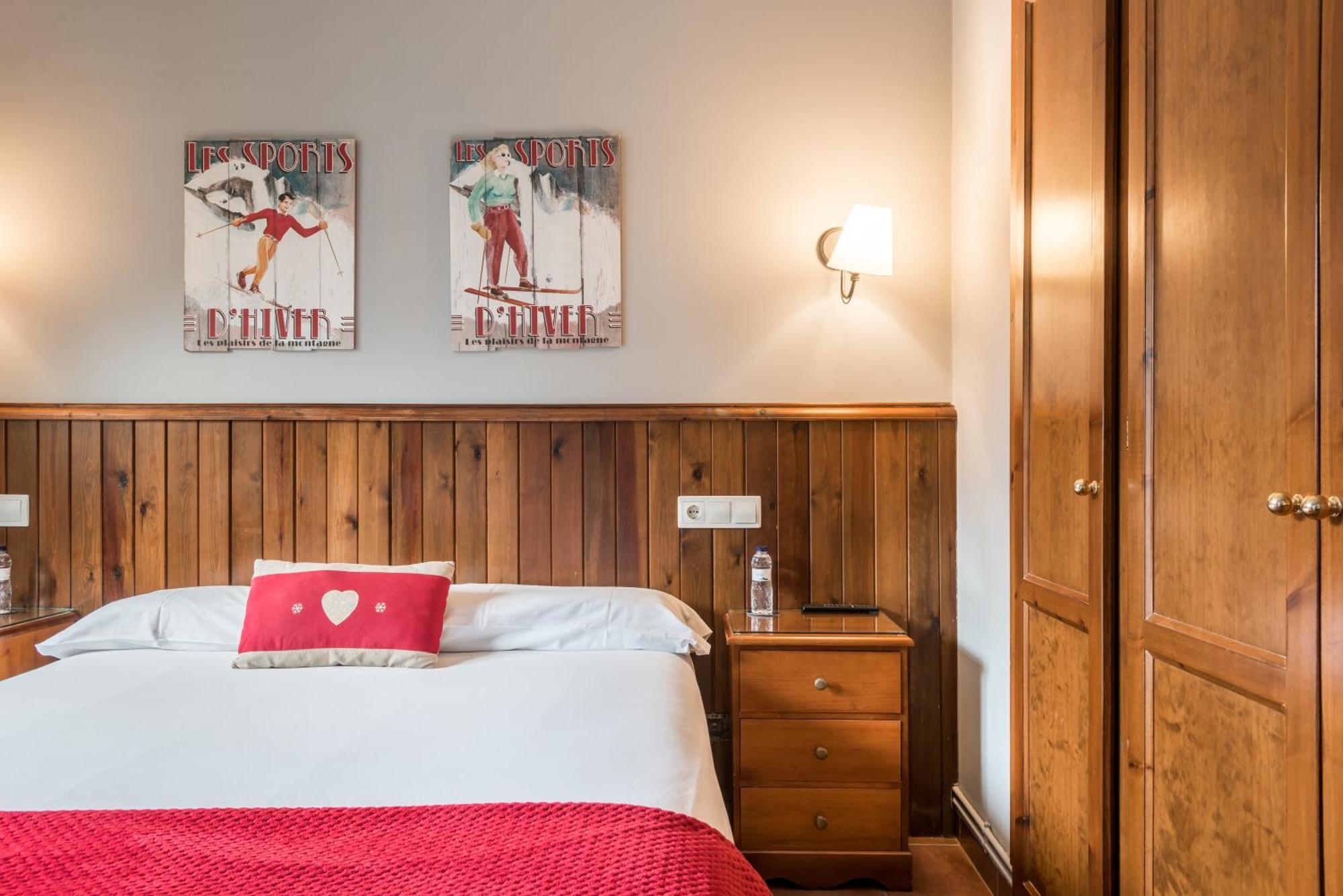 Hotel Snoe Beret Веля Екстериор снимка