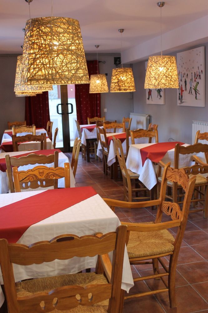 Hotel Snoe Beret Веля Екстериор снимка